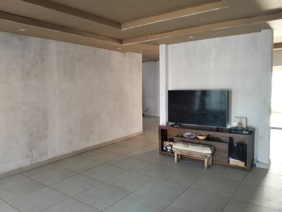3 Bedroom Property for Sale in Harry Gwala Free State